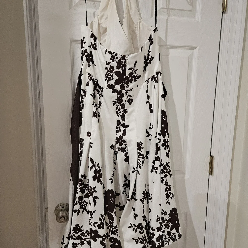 Cocktail dress - Picture 3 of 8